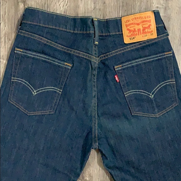 LNWOT Levi’s 514 Straight-Fit Flex Jeans - Picture 2 of 8
